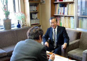 取材を受ける私